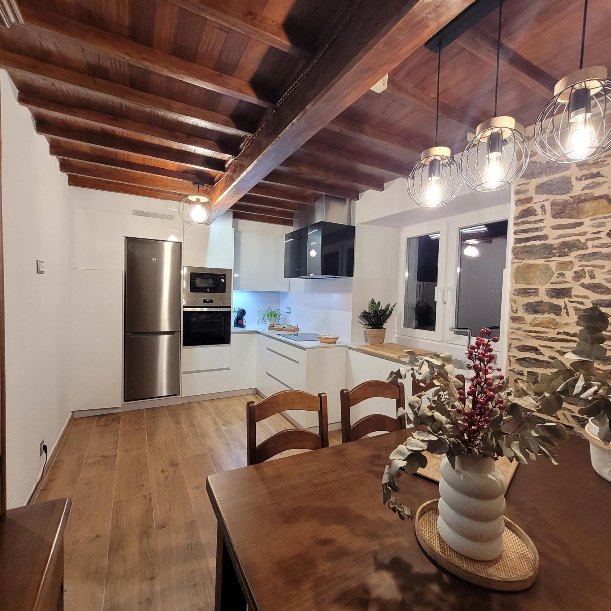 Casa Tarrio Con Piscina - Santiago De Compostela Villa Boqueixon Exteriör bild